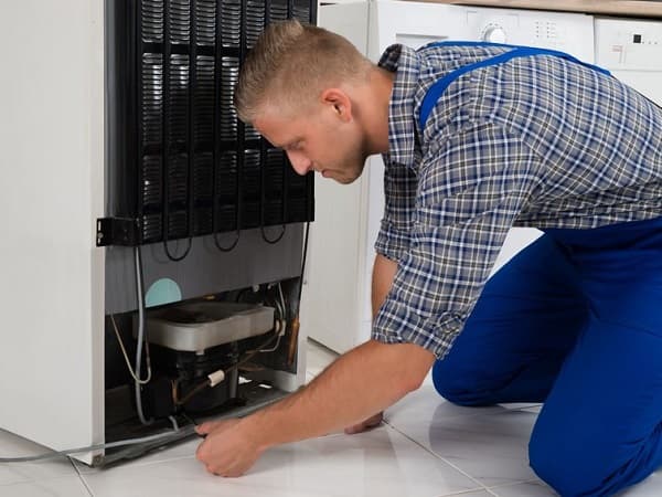 علت داغ شدن کمپرسور یخچال چیست؟