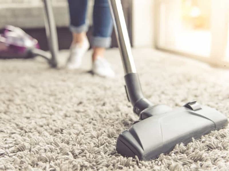 ۶ راه برای رفع مشکل خاک دادن جارو برقی