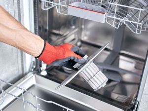 تمیز کردن فیلتر ماشین ظرفشویی در وب سایت تعمیر آنلاین